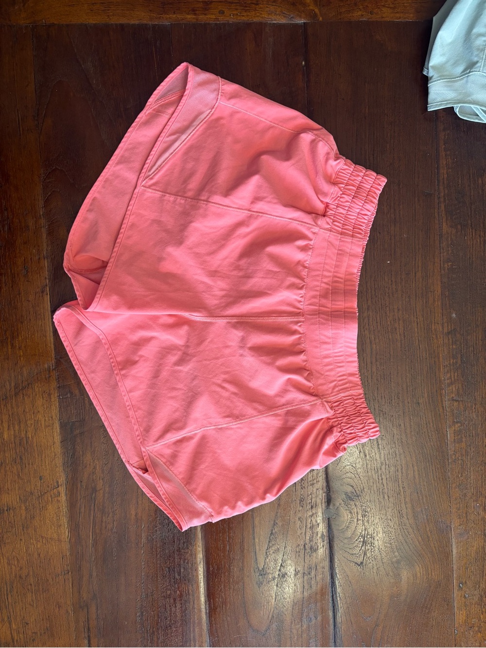 Lululemon Hotty Hot Short High-Rise Long 4" Light Coral
